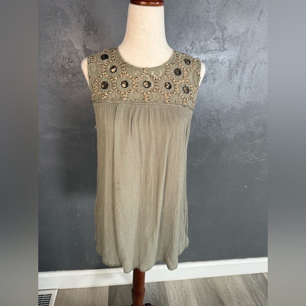 Altar'd State Olive Green Sleeveless Crochet Yoke Tunic